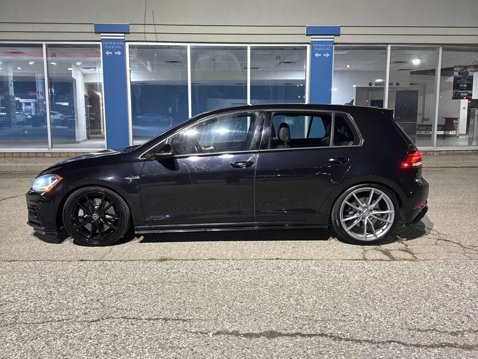 VW Golf * R* CARFAX *    | Mobile.bg   3