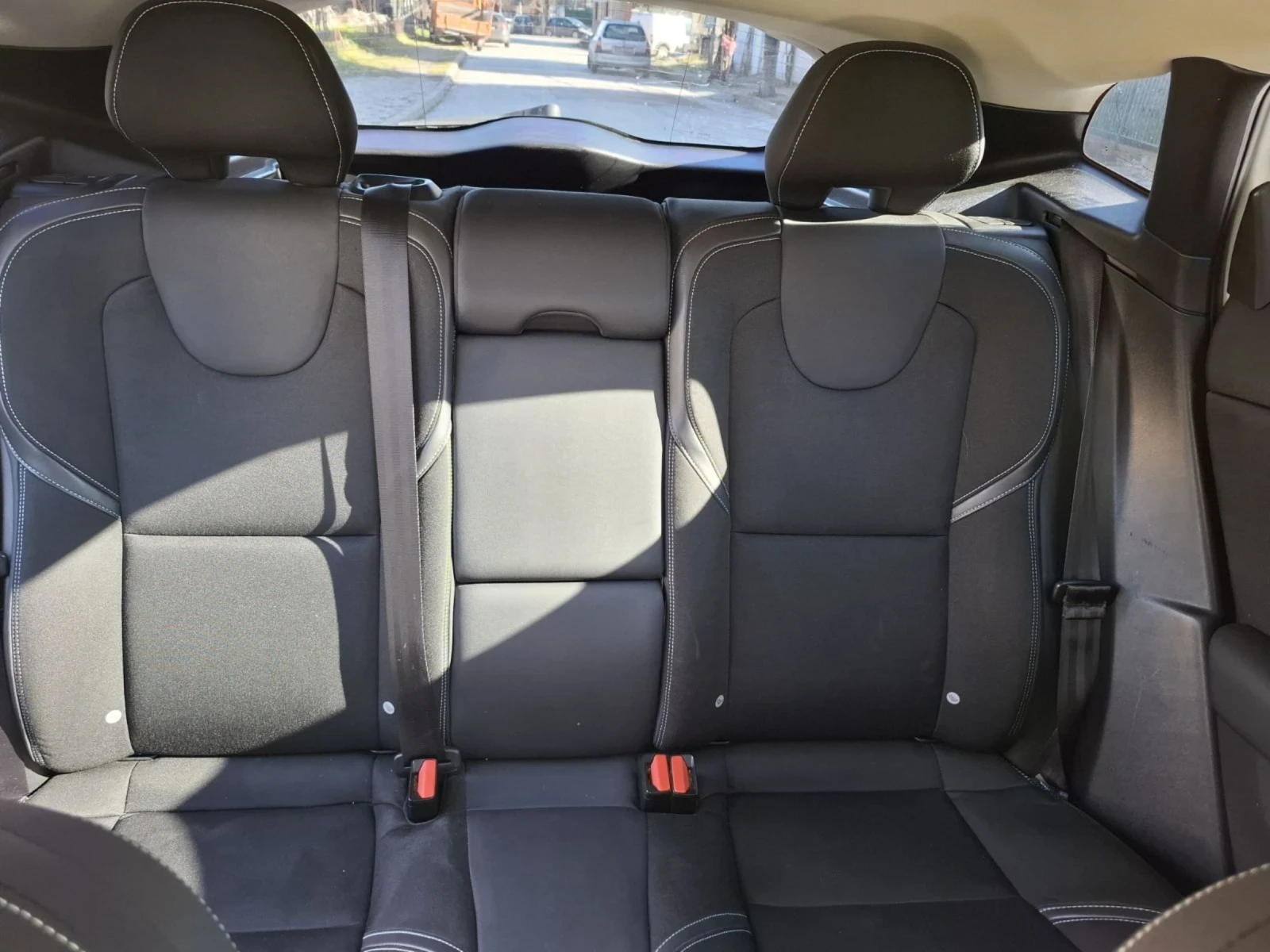 Volvo V40 | Mobile.bg � ����������� 8