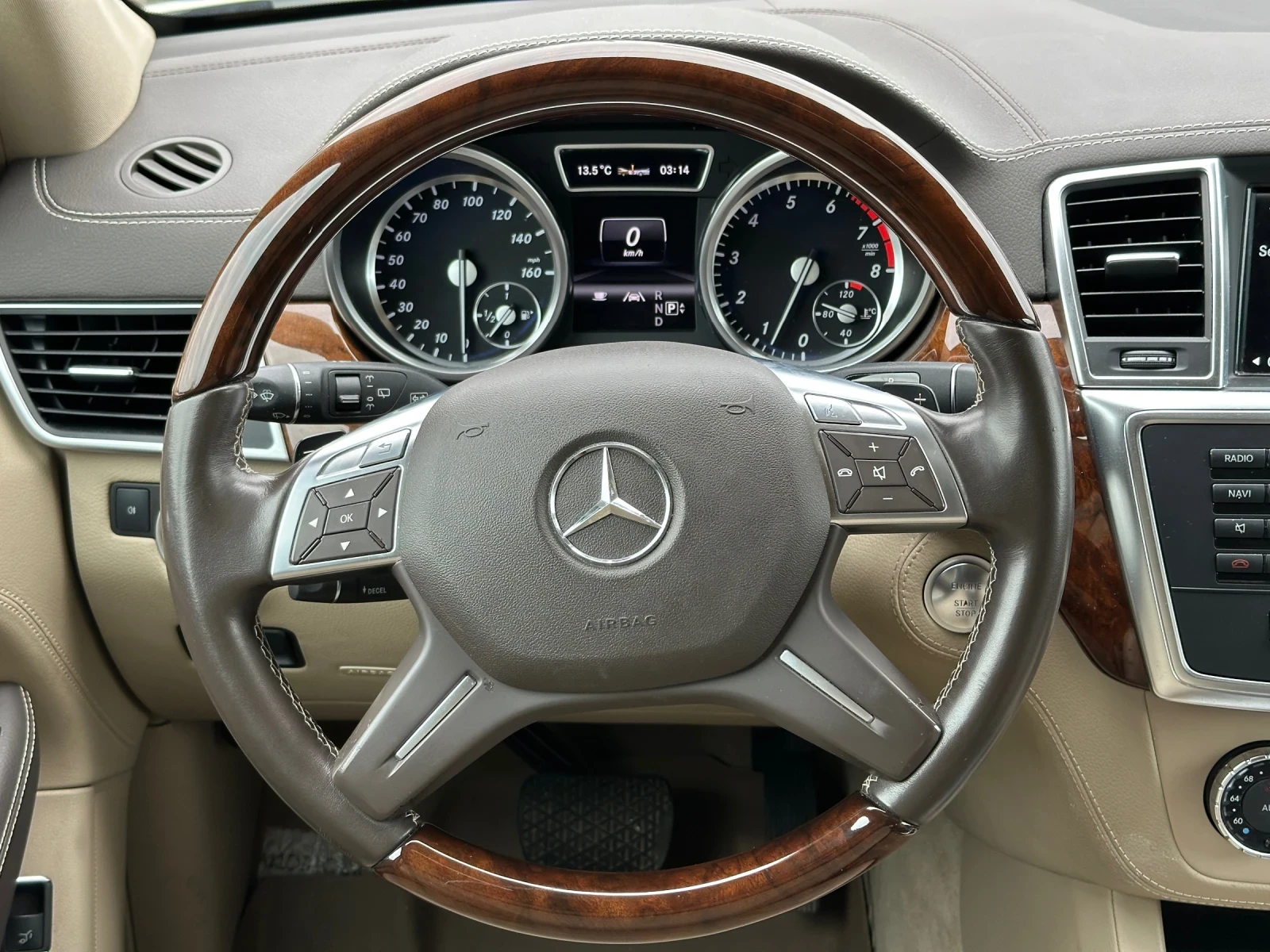 Mercedes-Benz ML 550 AMG OFFROAD MASSAGE HARMAN PPF - изображение 10