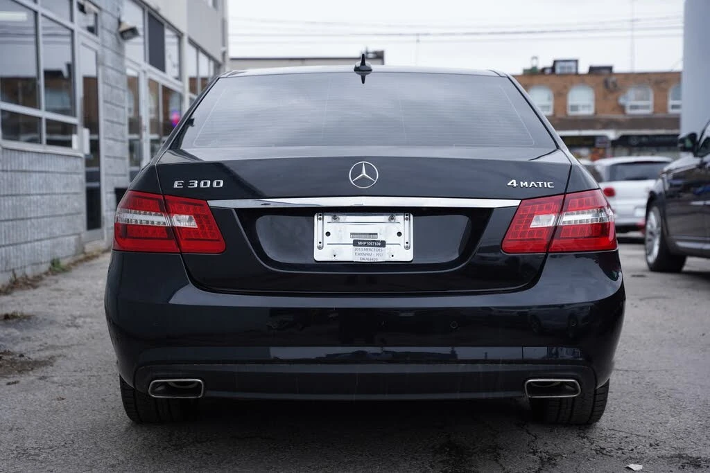 Mercedes-Benz E 300 AвтоКредит* (ЦЕНА ДО БГ), снимка 6 - Автомобили и джипове - 53987030