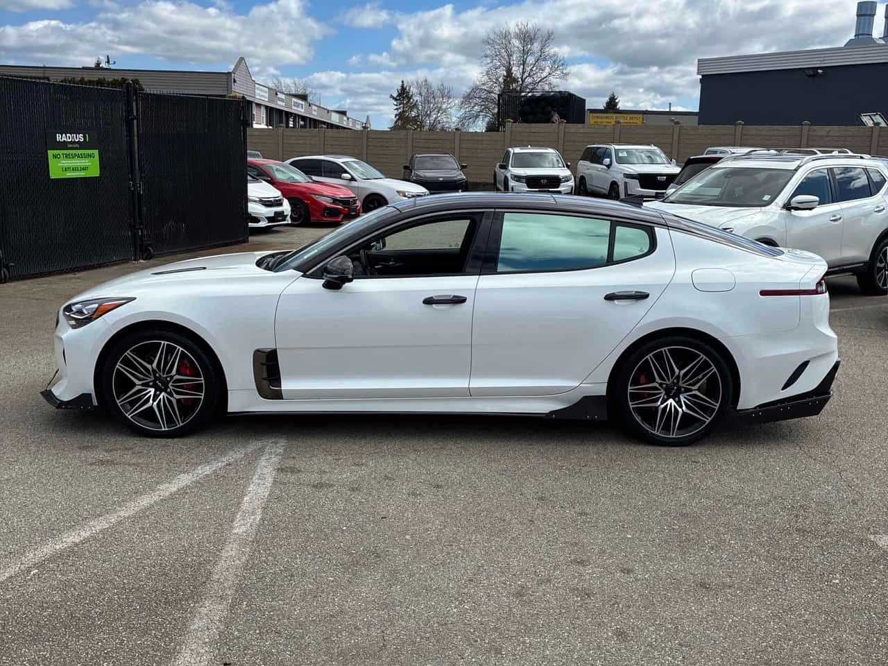 Kia Stinger * AWD * PANO* KEYLESS* ПОДГРЕВ* , снимка 2 - Автомобили и джипове - 54150904