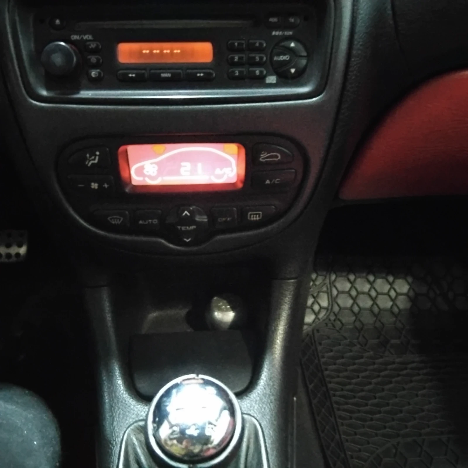 Peugeot 206 Сс, снимка 6 - Автомобили и джипове - 54478531