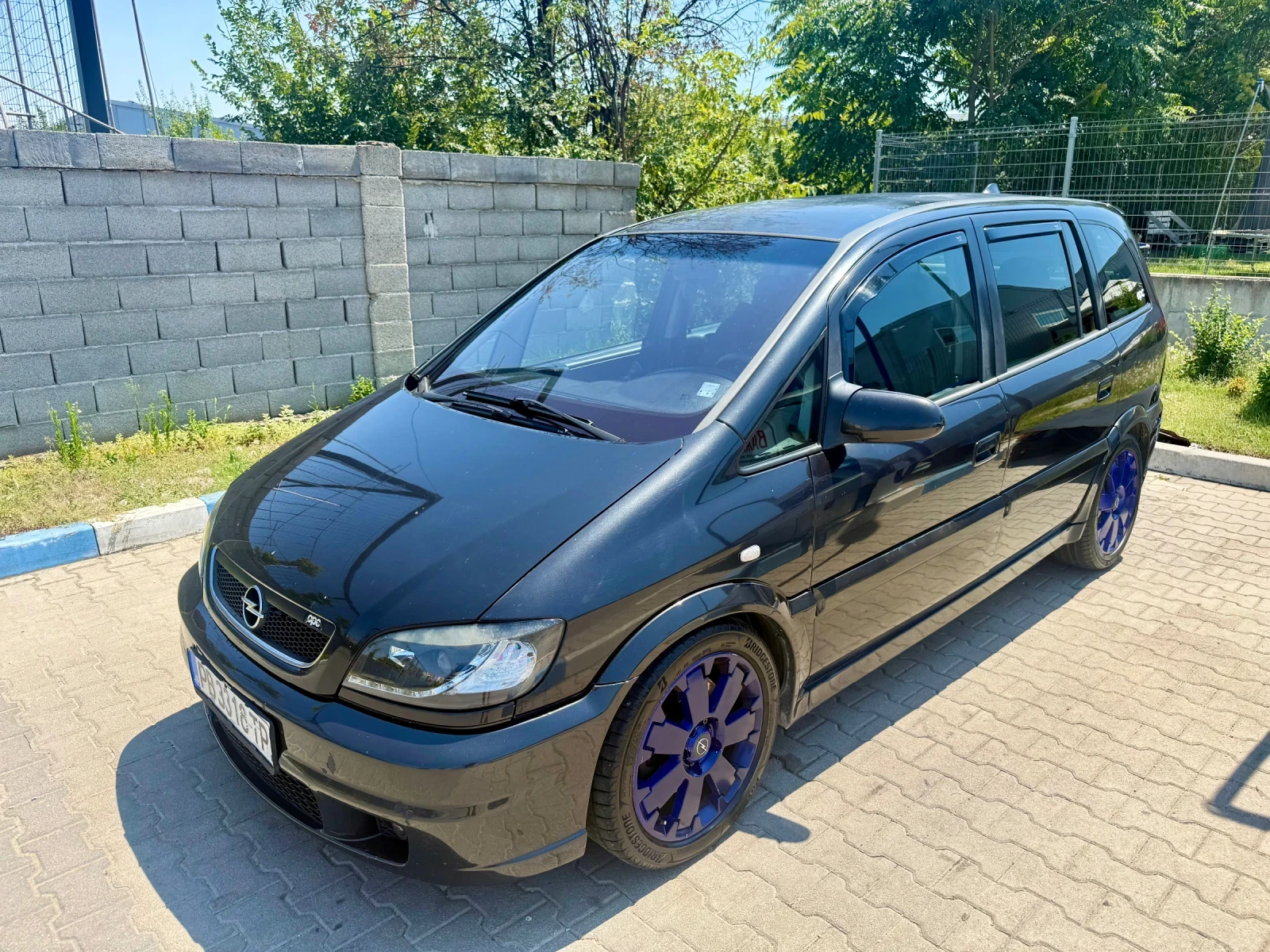 Opel Zafira 2.0 OPC