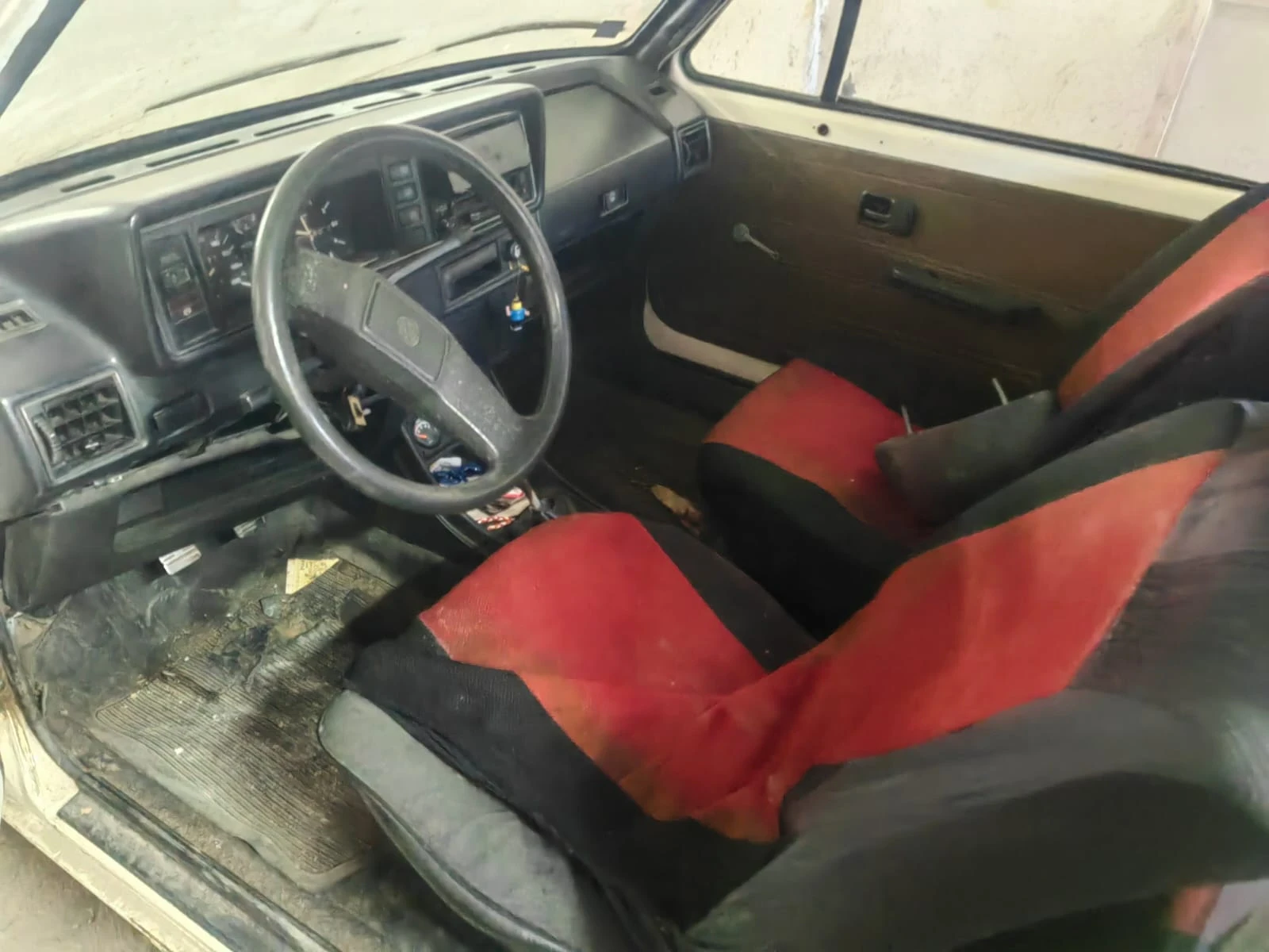 VW Golf, снимка 7 - Автомобили и джипове - 54484774