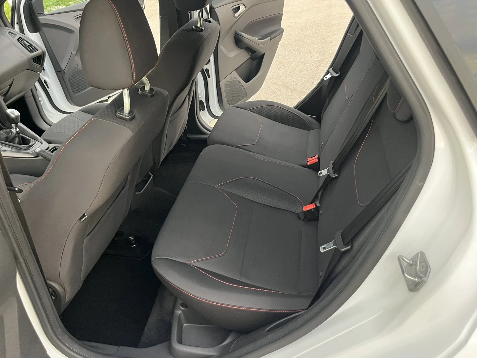 Ford Focus 118 000км 1.5TURBO 150кс EURO 6 NAVI ВНОС ИТАЛИЯ, снимка 9 - Автомобили и джипове - 54623555