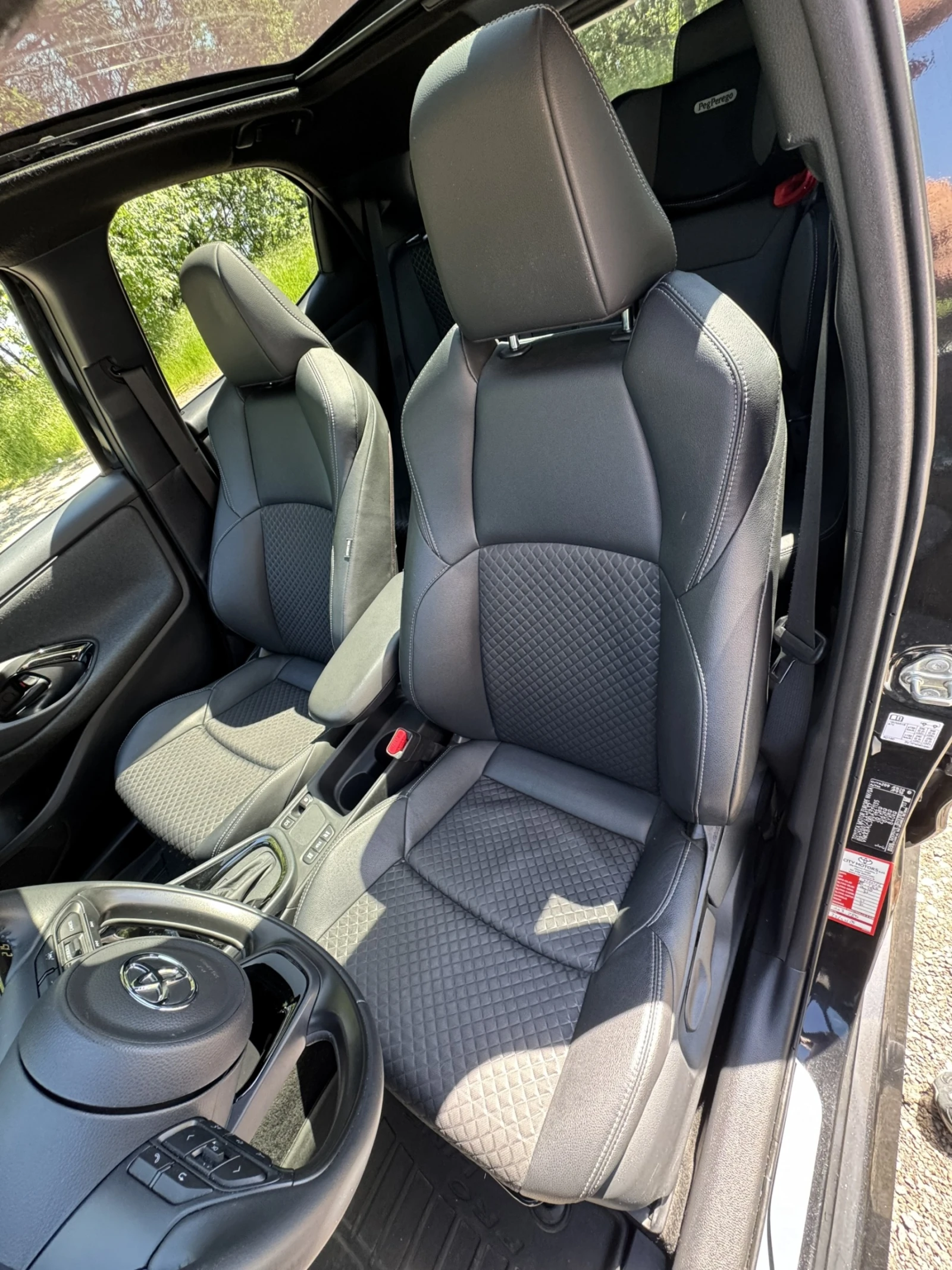 Toyota Yaris Lounge в Гаранция, снимка 11 - Автомобили и джипове - 54691148