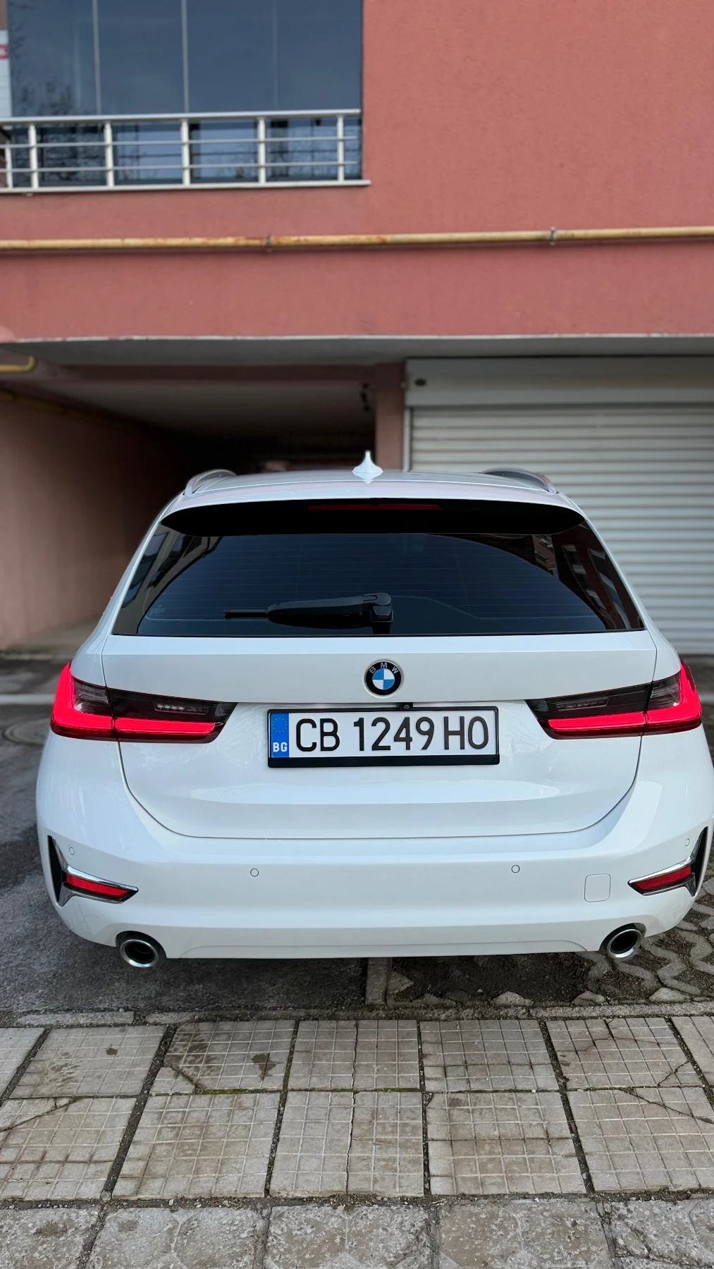 BMW 320 320dXDrive, снимка 2 - Автомобили и джипове - 54768235