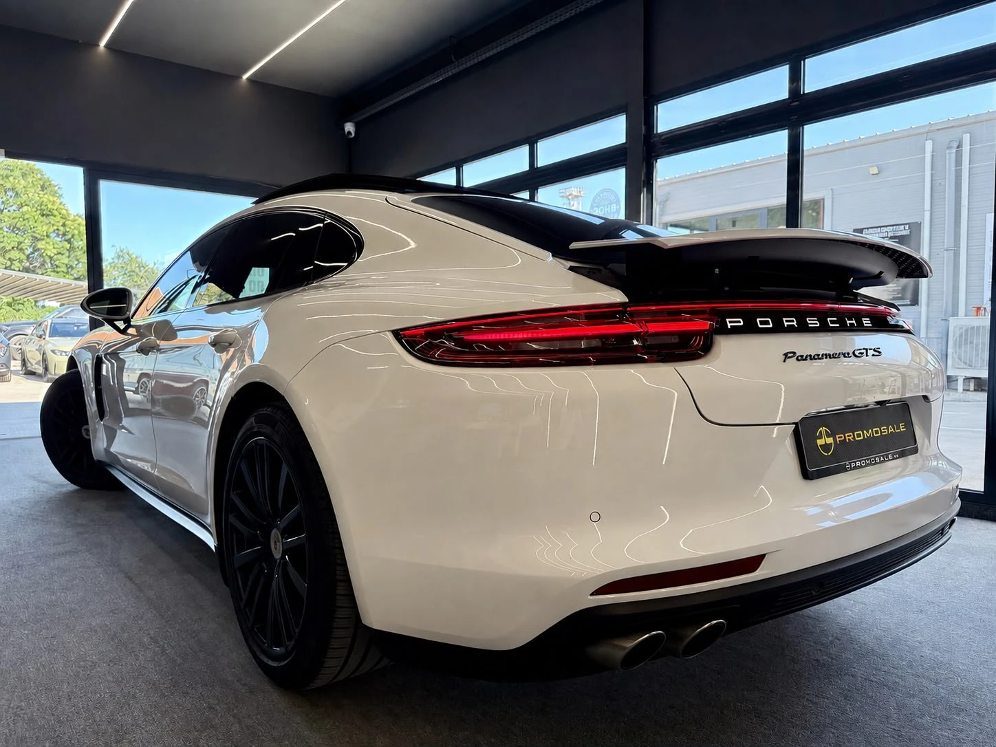 Porsche Panamera 4S* Matrix* Nappa* Bose* SportChrono* ЛИЗИНГ, снимка 4 - Автомобили и джипове - 55617386