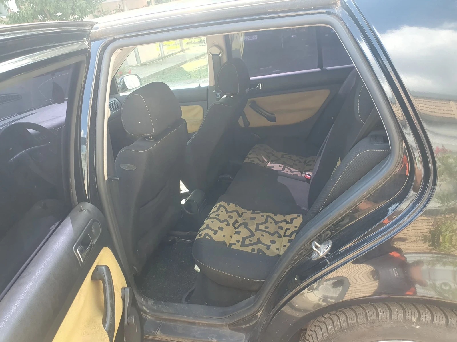 VW Golf, снимка 9 - Автомобили и джипове - 56095973