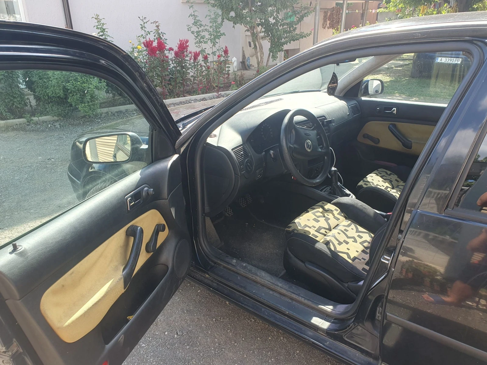 VW Golf, снимка 7 - Автомобили и джипове - 56095973