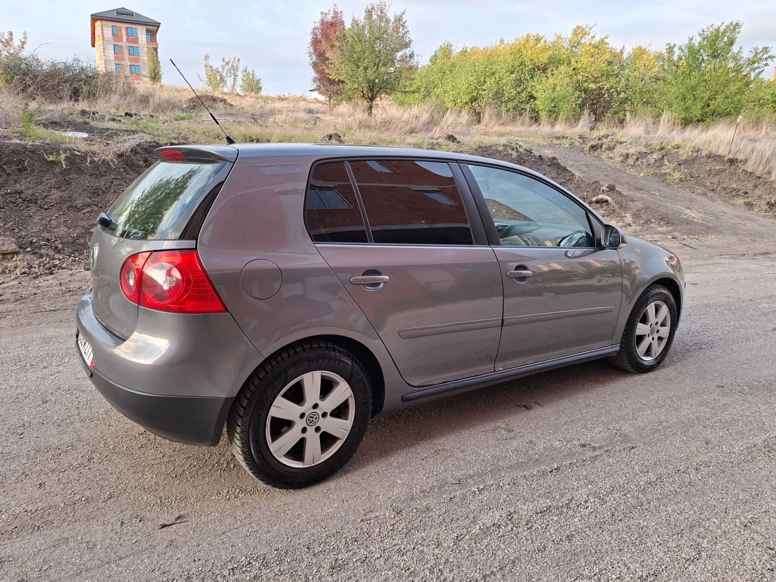 VW Golf Golf 5 1.4 ������ 86��. | Mobile.bg � ����������� 12
