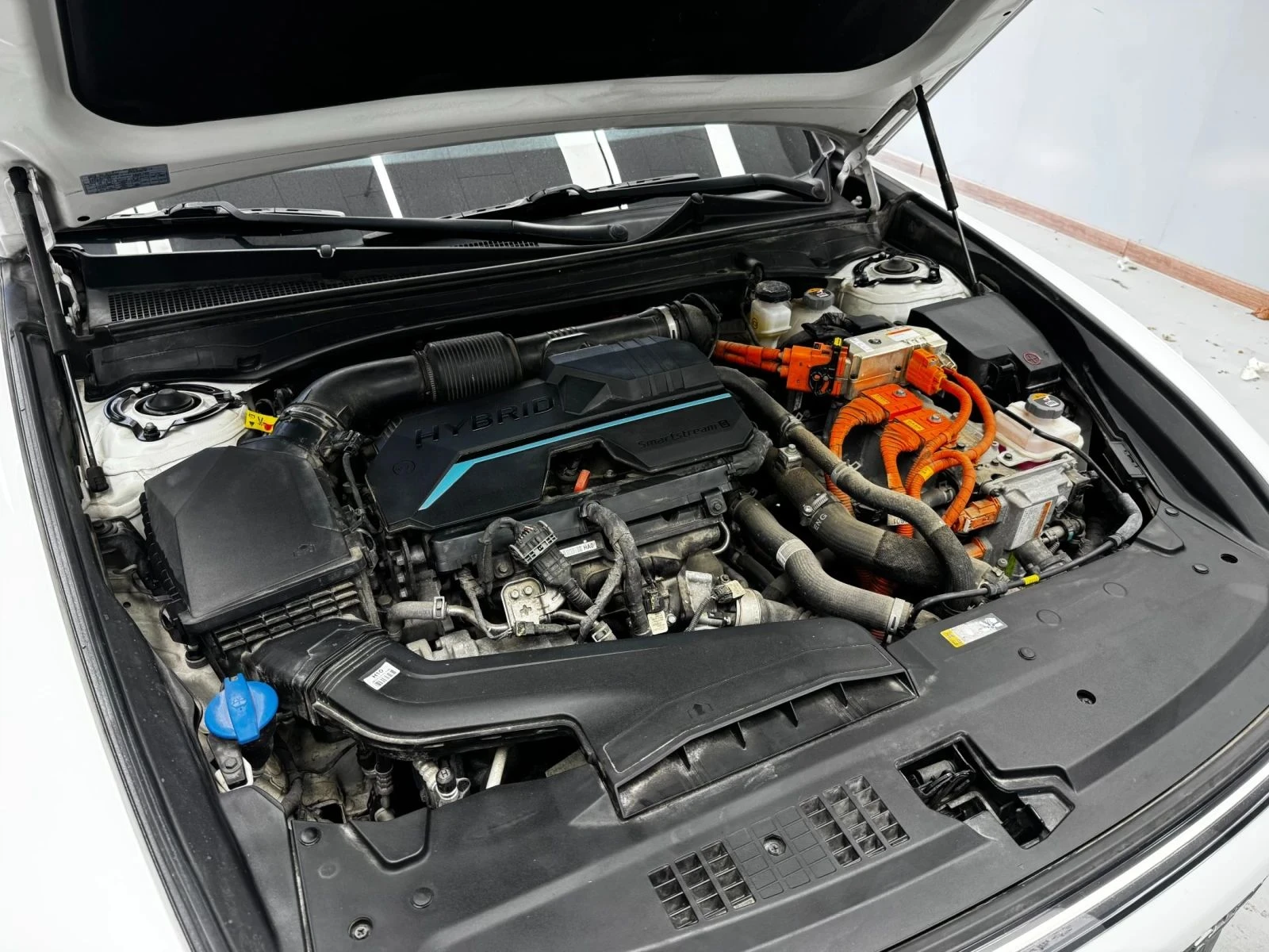 Hyundai Grandeur, снимка 6 - Автомобили и джипове - 56711772