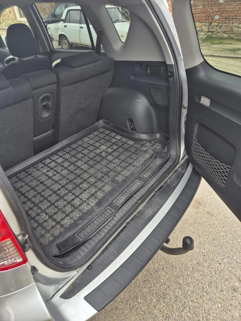 Toyota Rav4, снимка 12 - Автомобили и джипове - 52929320
