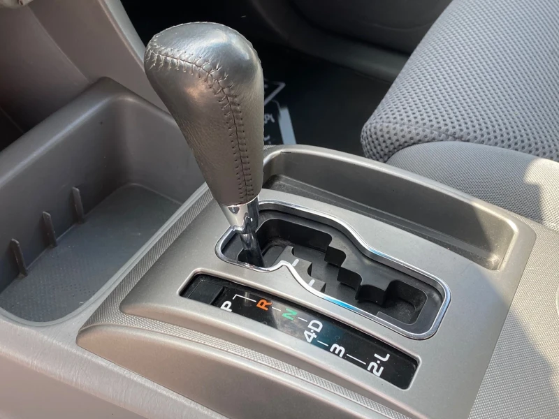 Toyota Tacoma 4.0i 4х4, снимка 15 - Автомобили и джипове - 50989388