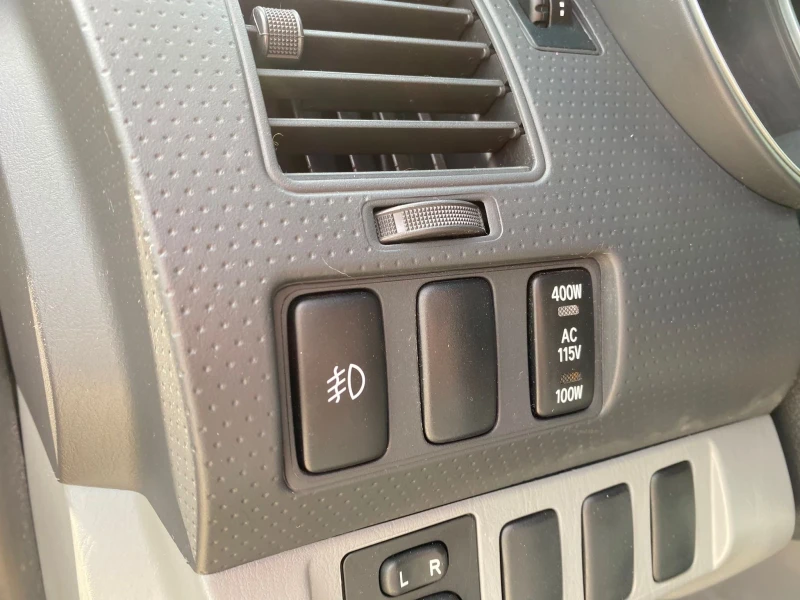 Toyota Tacoma 4.0i 4х4, снимка 14 - Автомобили и джипове - 50989388