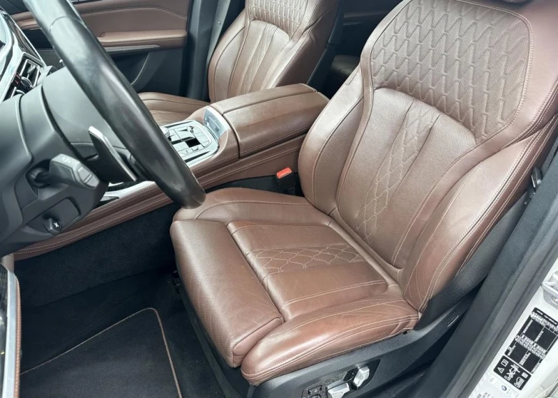 BMW X7 M50d xDrive, снимка 6 - Автомобили и джипове - 52799636