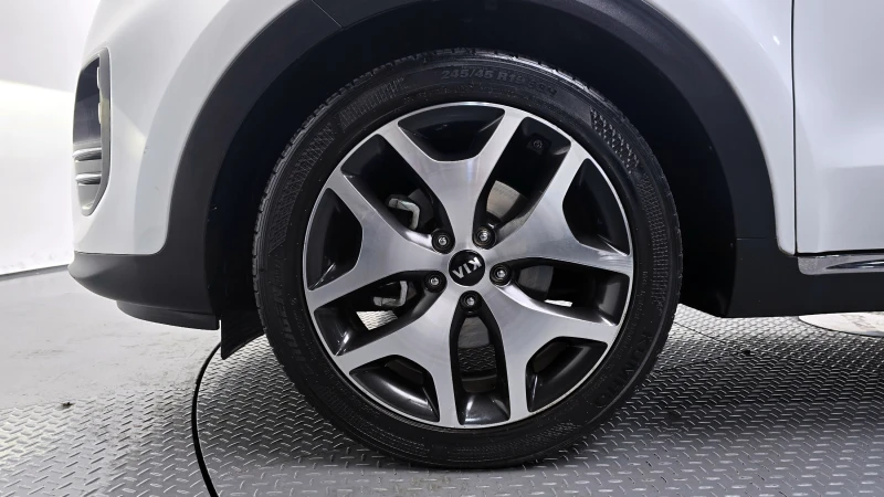 Kia Sportage 2.0CRDI/FACE/Пълна сервизна история !!!, снимка 5 - Автомобили и джипове - 52885204