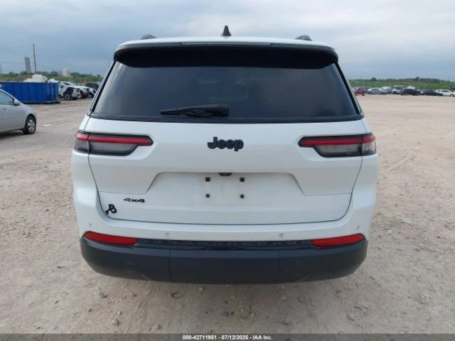 Jeep Grand cherokee ALTITUDE* EDITION* 3.6* V6* 8ZF* ПОДГРЕВ* КАМЕРА*  - изображение 8