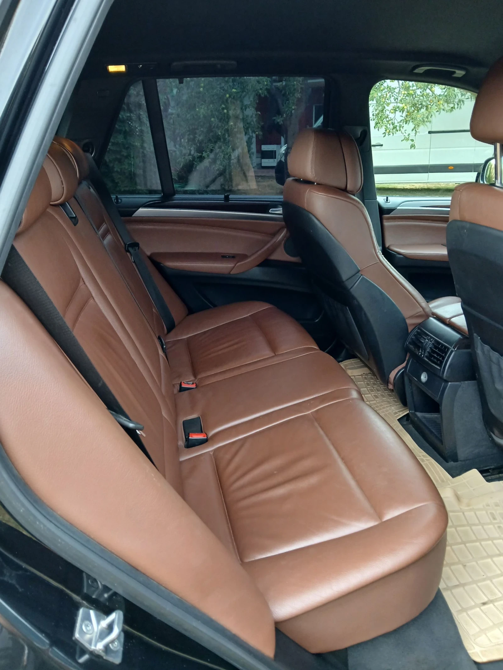 BMW X5  - изображение 8