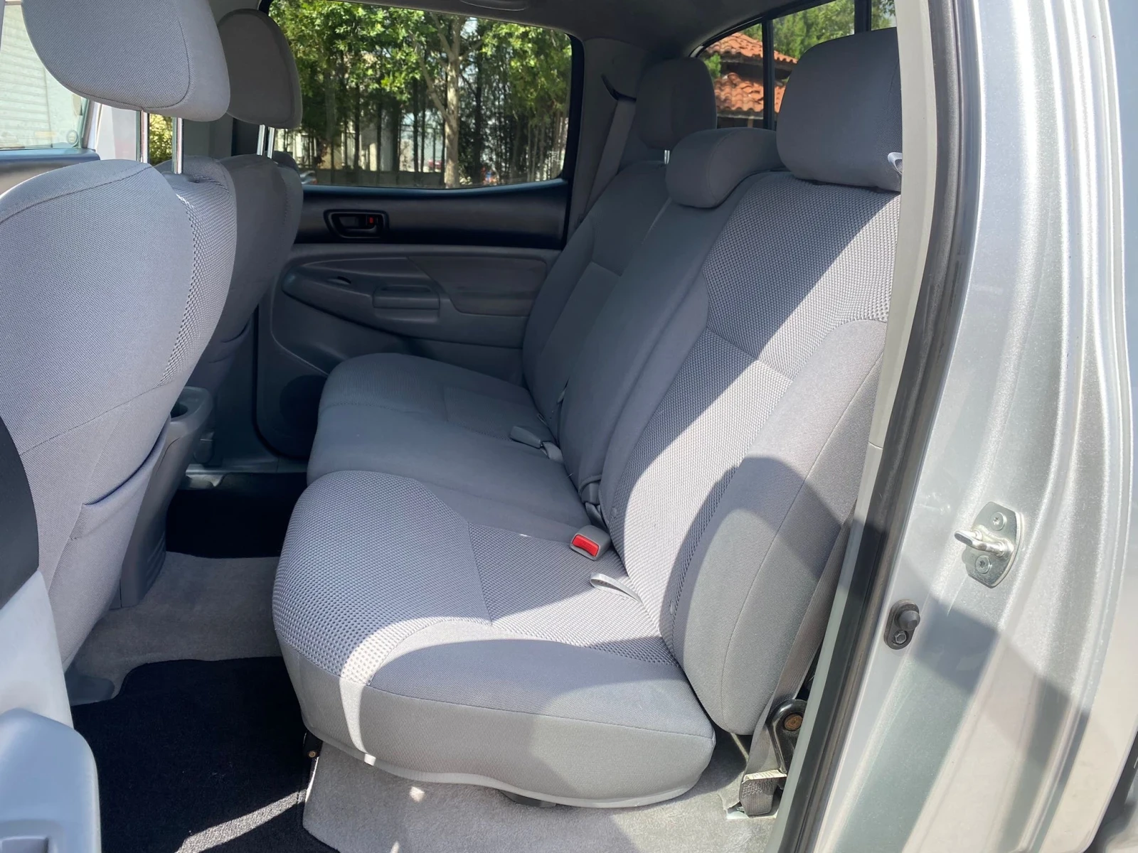 Toyota Tacoma 4.0i 44 | Mobile.bg   16