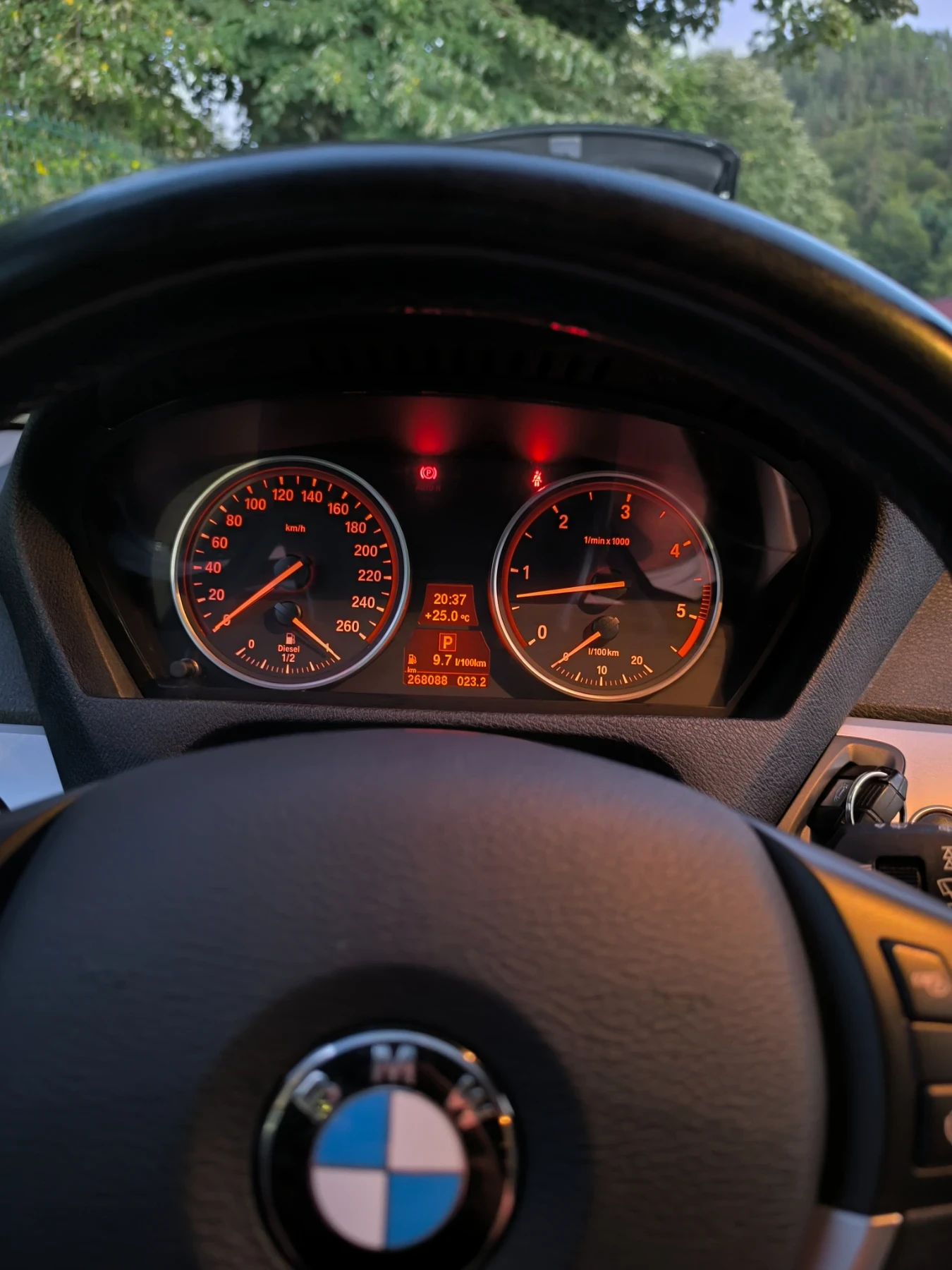 BMW X5  - изображение 2