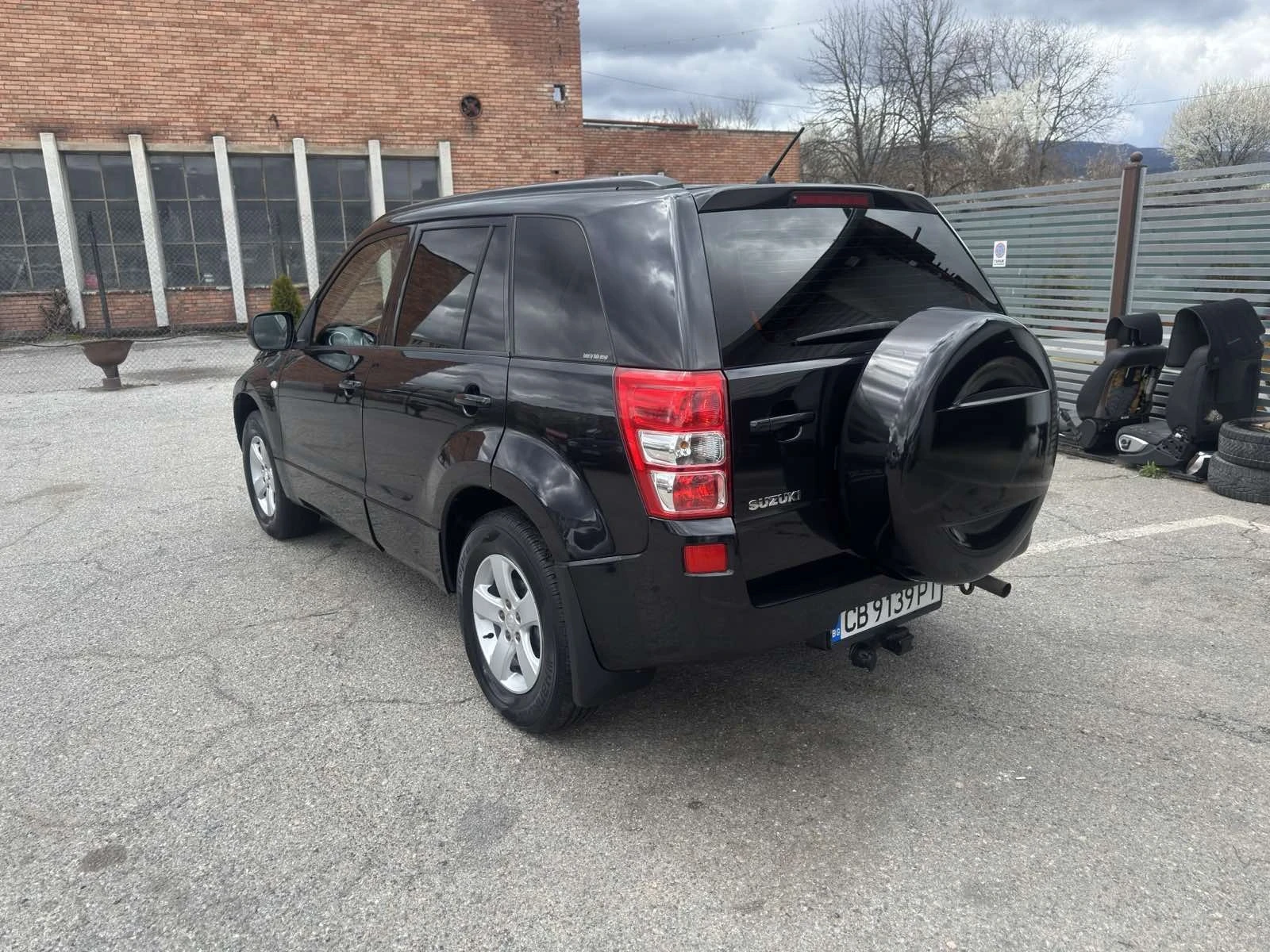 Suzuki Grand vitara, снимка 5 - Автомобили и джипове - 54046075