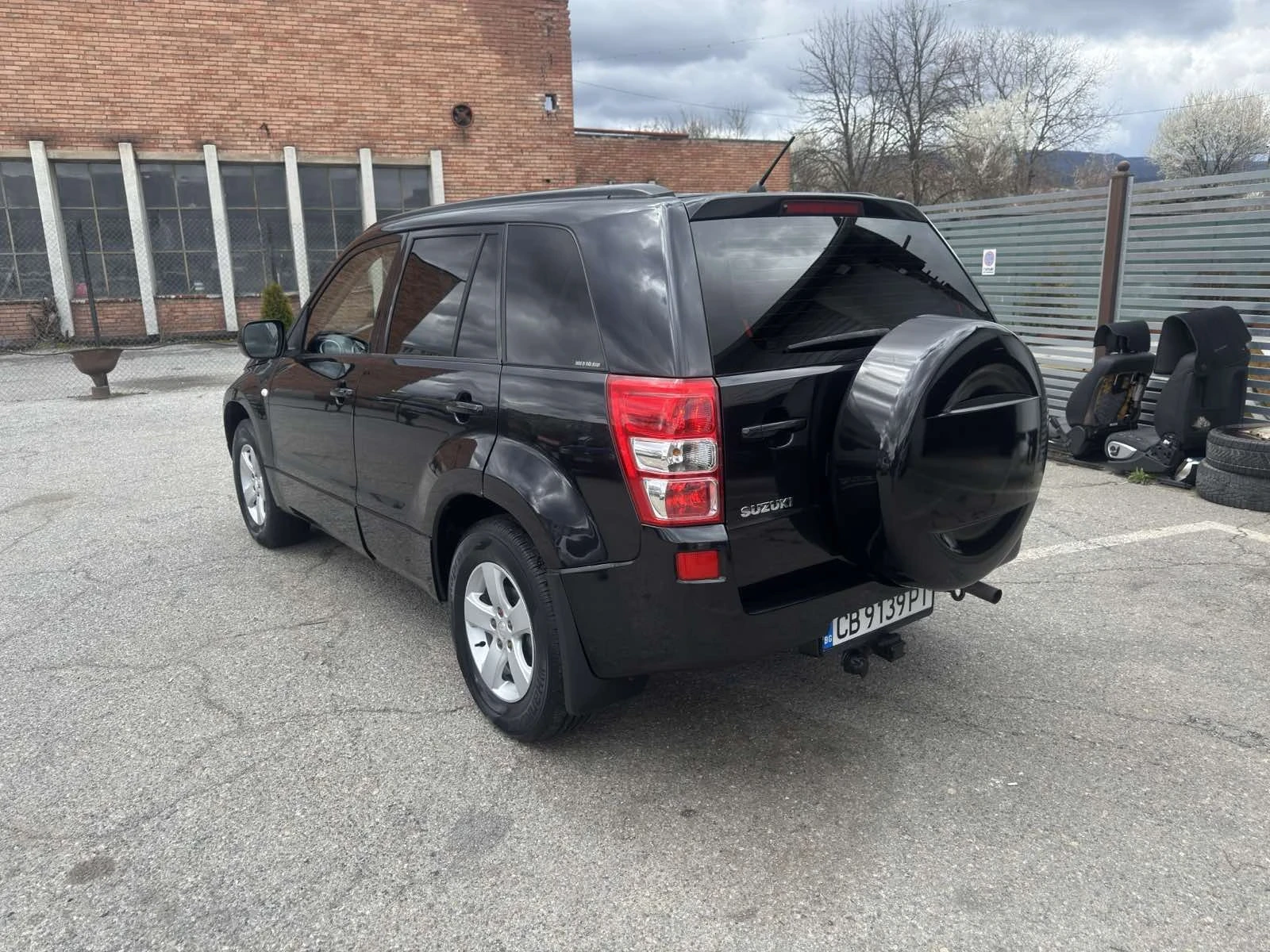 Suzuki Grand vitara, снимка 3 - Автомобили и джипове - 54046075