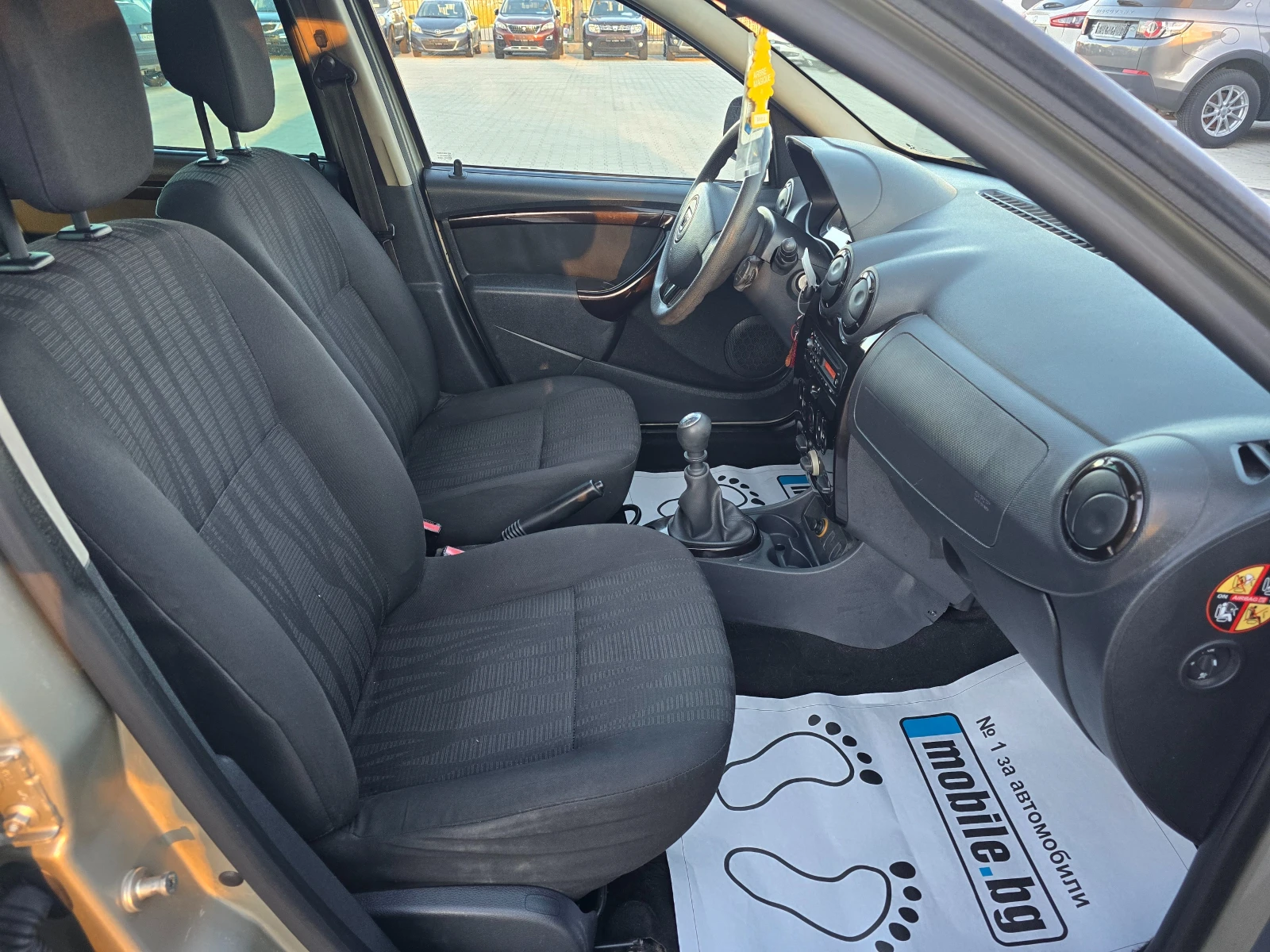 Dacia Duster 1.5DCI, 109к.с., 2011г., снимка 12 - Автомобили и джипове - 54145358