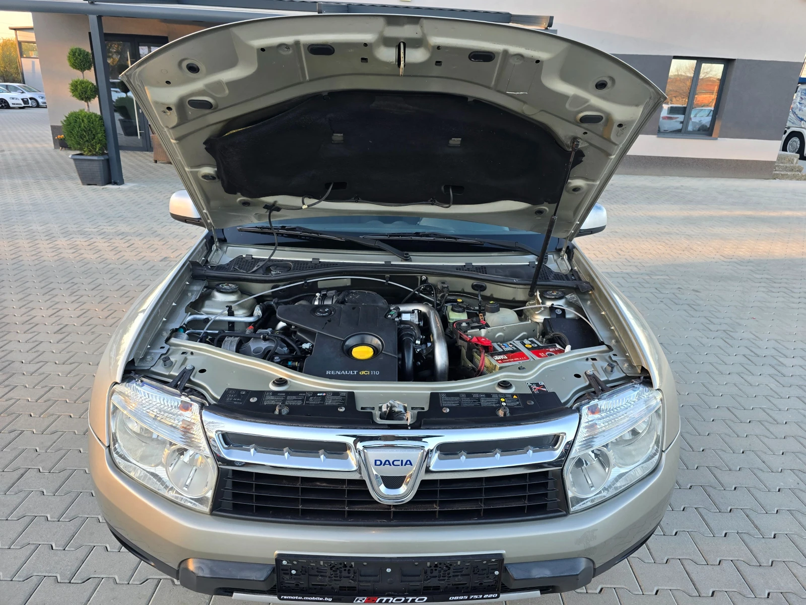 Dacia Duster 1.5DCI, 109к.с., 2011г., снимка 15 - Автомобили и джипове - 54145358