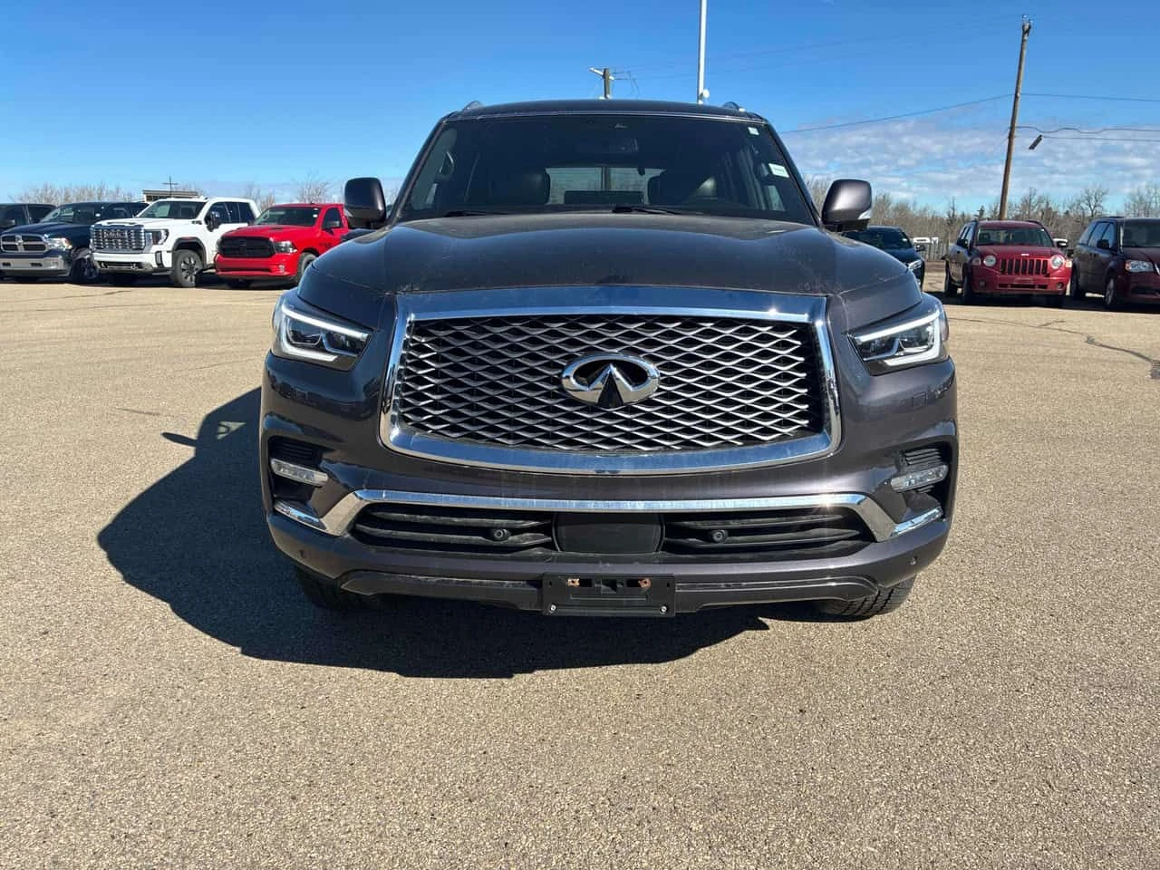 Infiniti QX80 LUXE 7 PASSENGER| DISTR| 360| ПОДГР| ОБДУХ| ШИБИДА, снимка 2 - Автомобили и джипове - 54567872