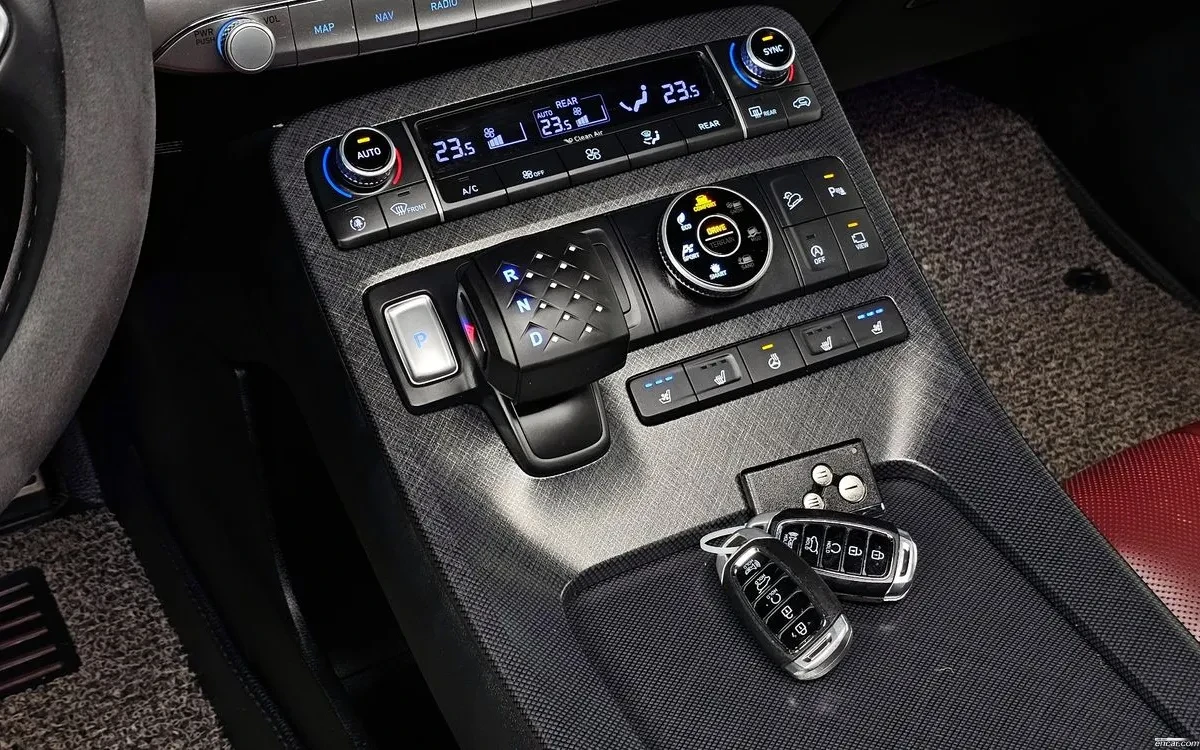 Hyundai Palisade 3.8 4WD Full, снимка 7 - Автомобили и джипове - 54684034