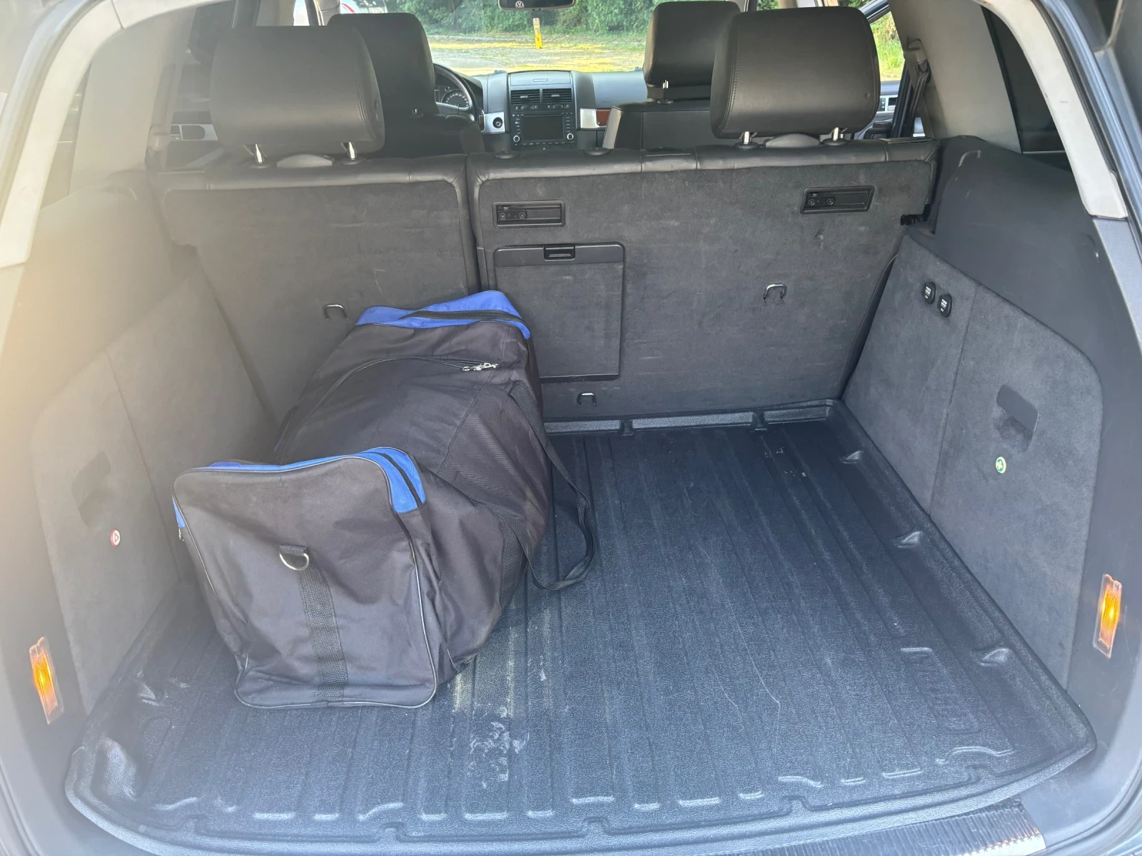 VW Touareg 3.2 БЕНЗИН\ГАЗ, снимка 15 - Автомобили и джипове - 55092830