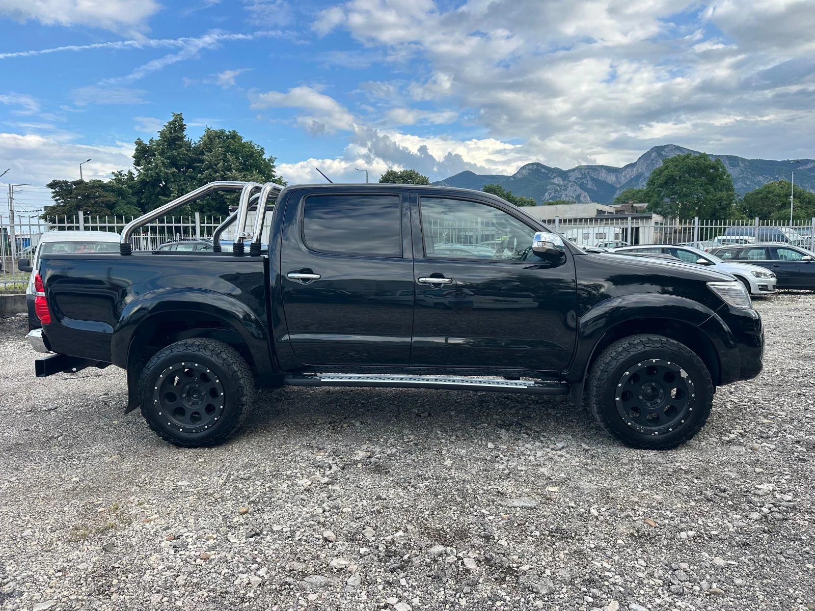 Toyota Hilux 2, 5TDI 144kc | Mobile.bg � ����������� 2