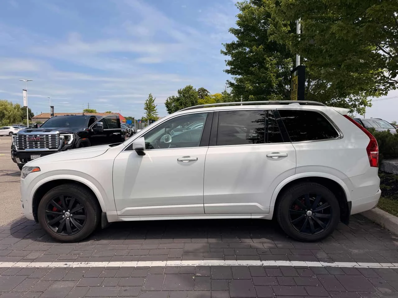 Volvo Xc90 * T6 MOMENTUM * 360 КАМЕРА* ПАНОРАМА* ПОДГРЕВИ* , снимка 3 - Автомобили и джипове - 55189710
