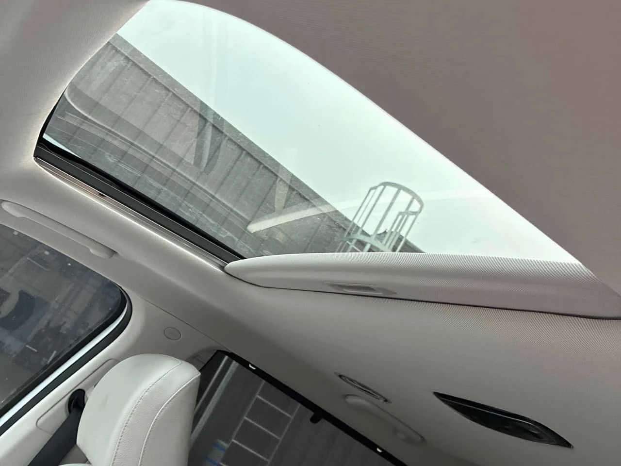 Hyundai Palisade * Luxury * АВТОКРЕДИТ БЕЗ ПЪРВОНАЧАЛНА ВНОСКА* , снимка 13 - Автомобили и джипове - 55302672