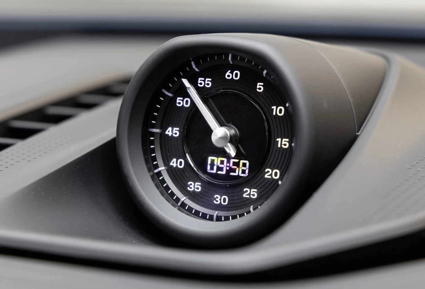Porsche Cayenne ELECTRIC/COUPE/4WD/REAR AXLE/AR HUD/BOSE/22/ | Mobile.bg � ����������� 13