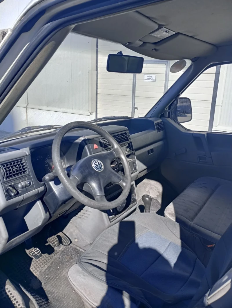 VW Transporter 2.5, снимка 5 - Бусове и автобуси - 49367232