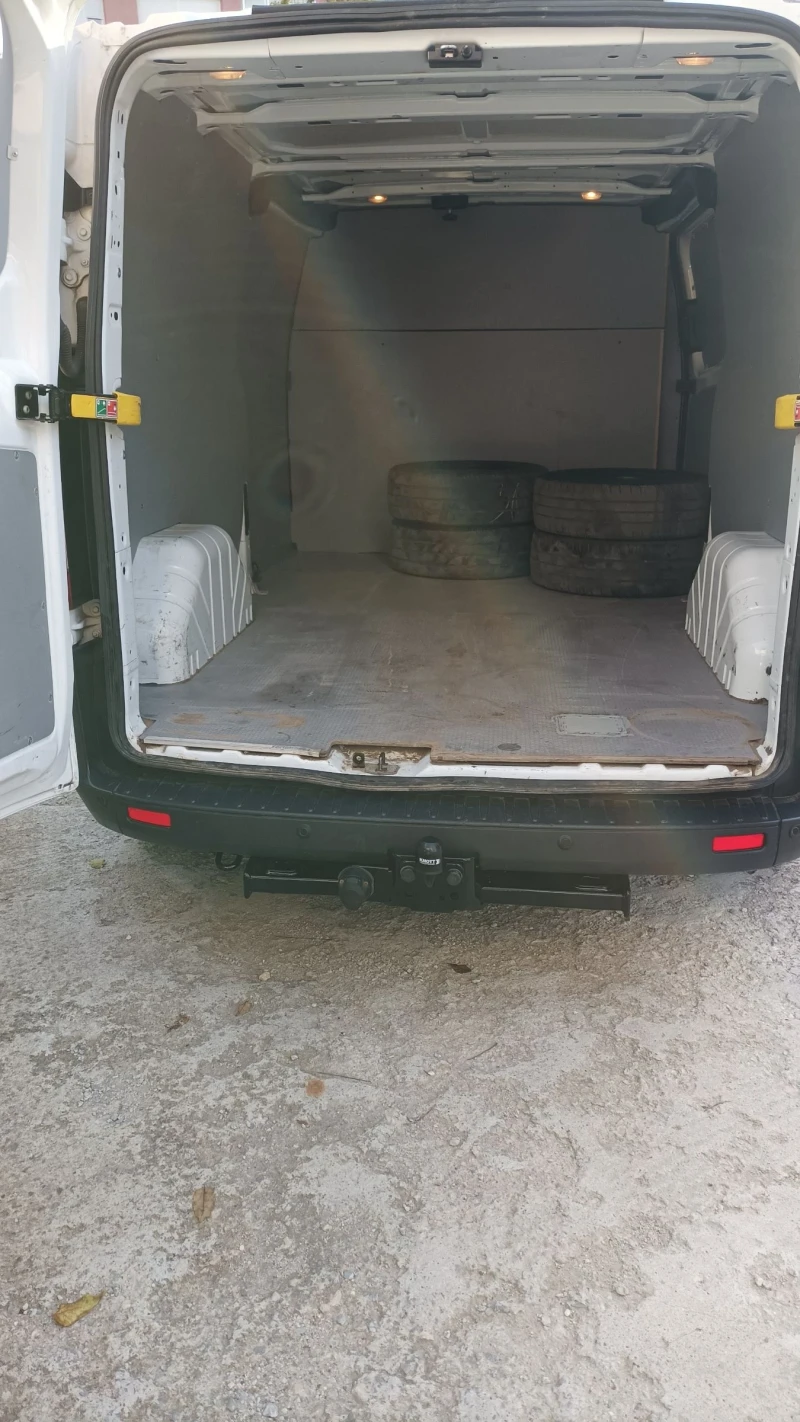 Ford Transit Custom 2.0 TDCI XXL, снимка 10 - Бусове и автобуси - 52091538