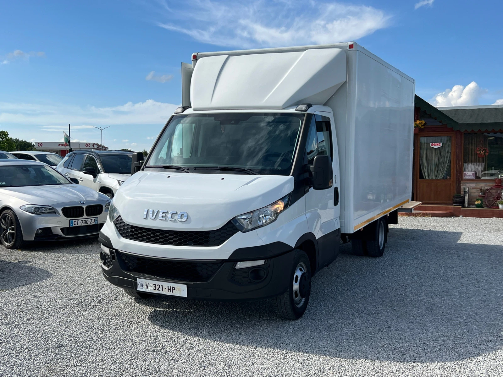 Iveco Daily 35C15 KAT Б 3.5Т КЛИМАТИК - изображение 2