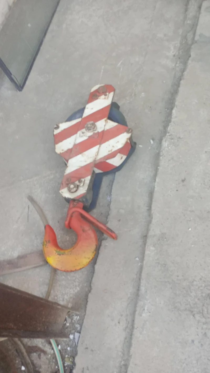 Автокран Друга марка Кука за автокран 