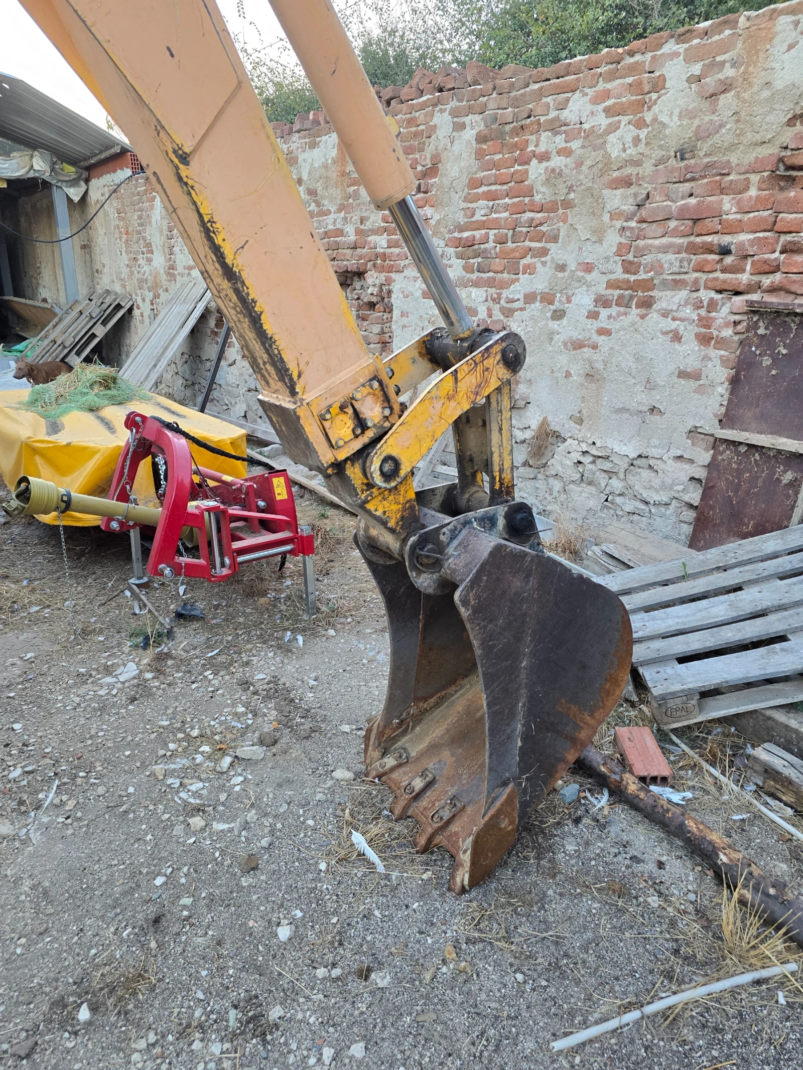 ����� Fermec 860 | Mobile.bg � ����������� 4