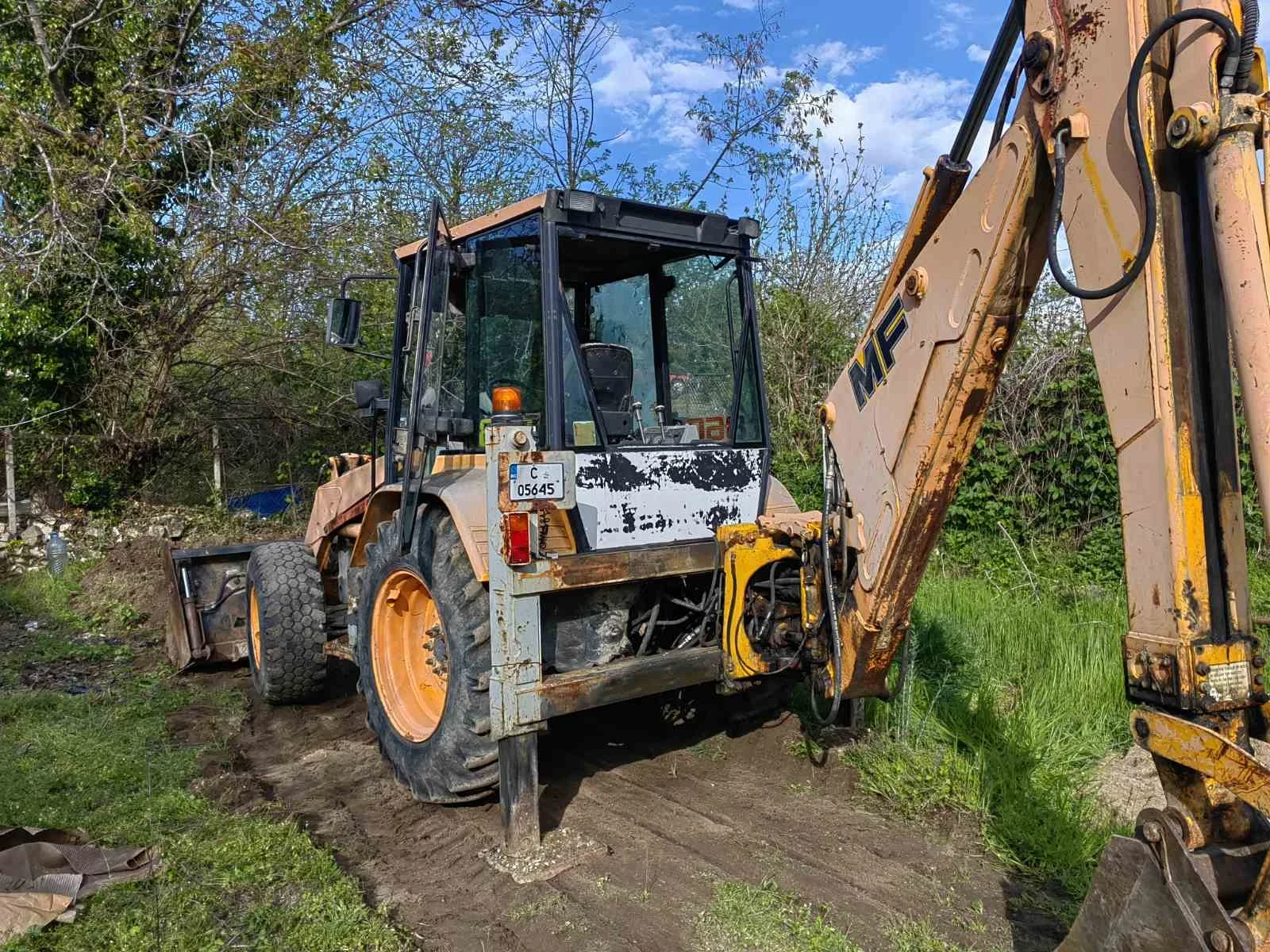 ����� Fermec 860 | Mobile.bg � ����������� 9