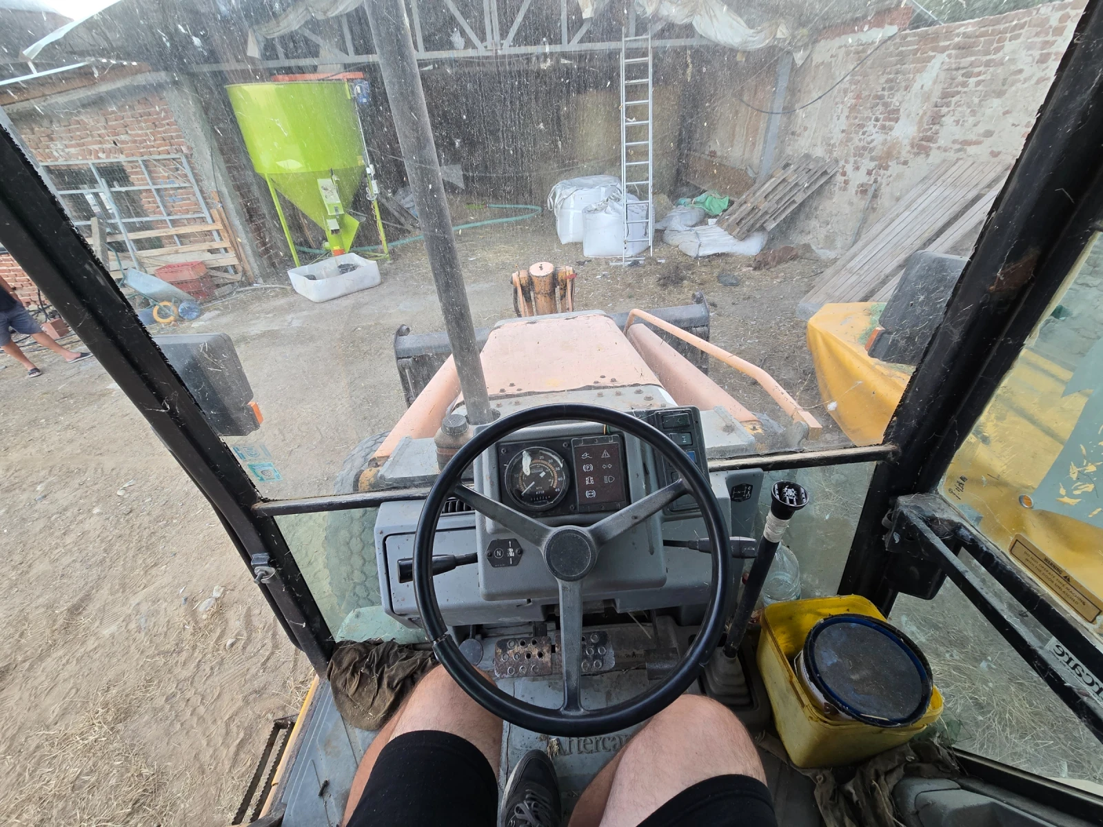 ����� Fermec 860 | Mobile.bg � ����������� 6