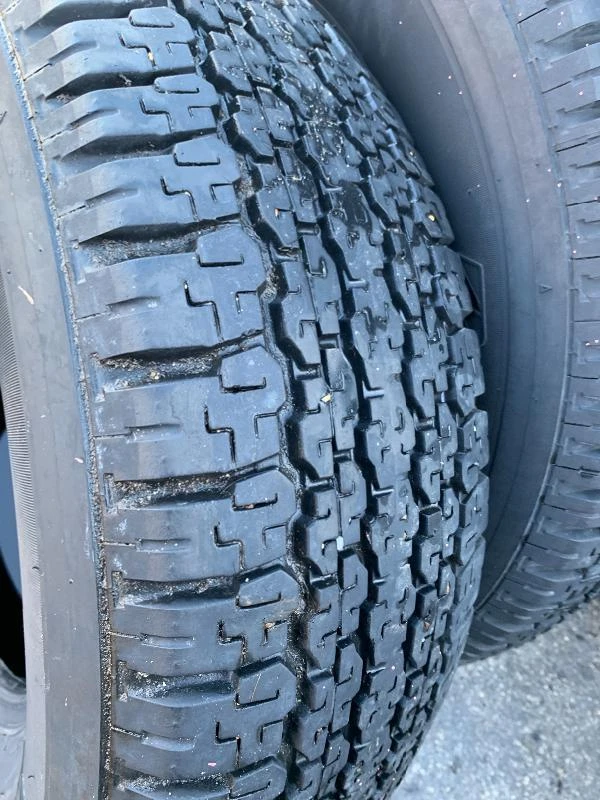 Гуми Зимни 265/70R16, снимка 2 - Гуми и джанти - 30646355