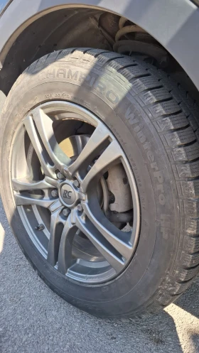      235/60R18
