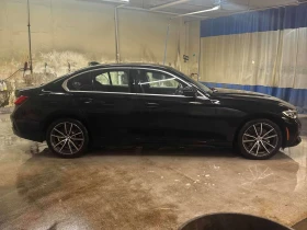 BMW 330 * xDrive * CARFAX * ПАНОРАМА * KEYLESS * ПОДГРЕВИ, снимка 3