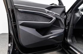 Audi E-Tron 55/S-LINE/408HP/BLACK/PANO/AHK/CAM/B&O/H.PUMP/210q, снимка 13