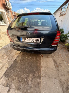 Mercedes-Benz C 220, снимка 3