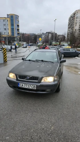 Volvo V40 - 1500 € / 2933.74 лв. - 18714555 3