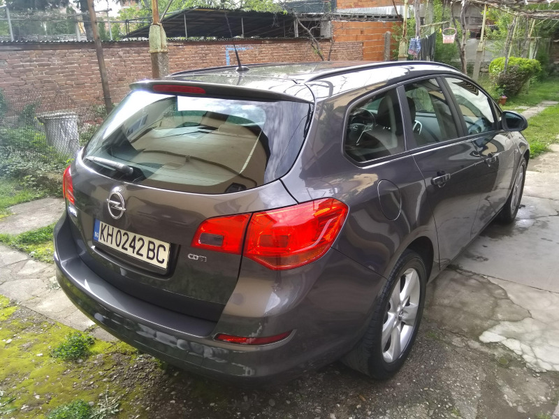 Opel Astra, снимка 5 - Автомобили и джипове - 45648918